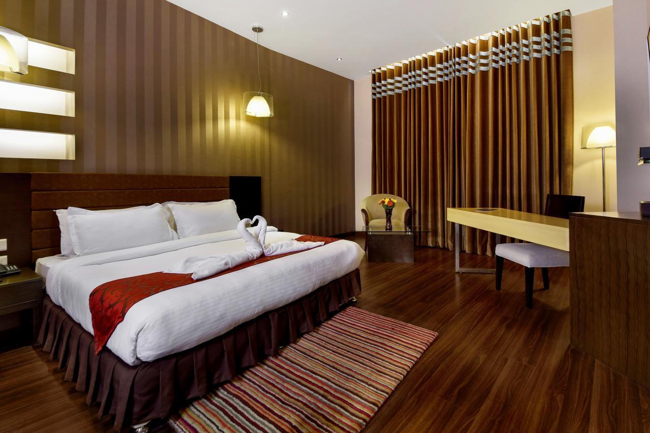 Hotel North Avenue Neu-Delhi Exterior foto